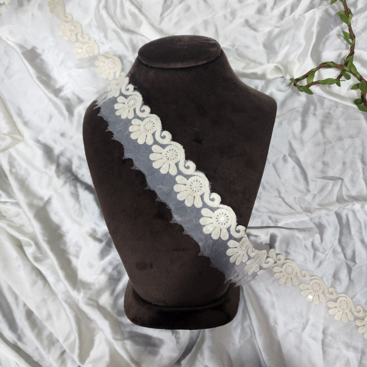 Daisy Flower Embroidery Organza Base Lakhnavi Lace