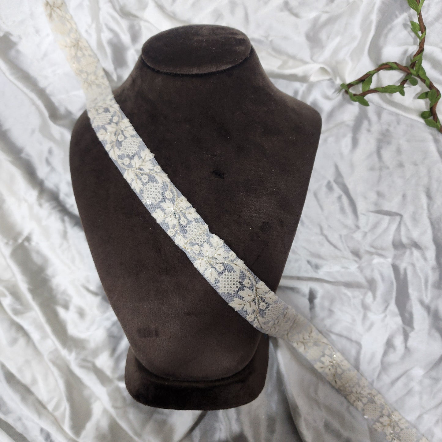 Lucknowi Style Phool Booti Lace with Metallic Thread