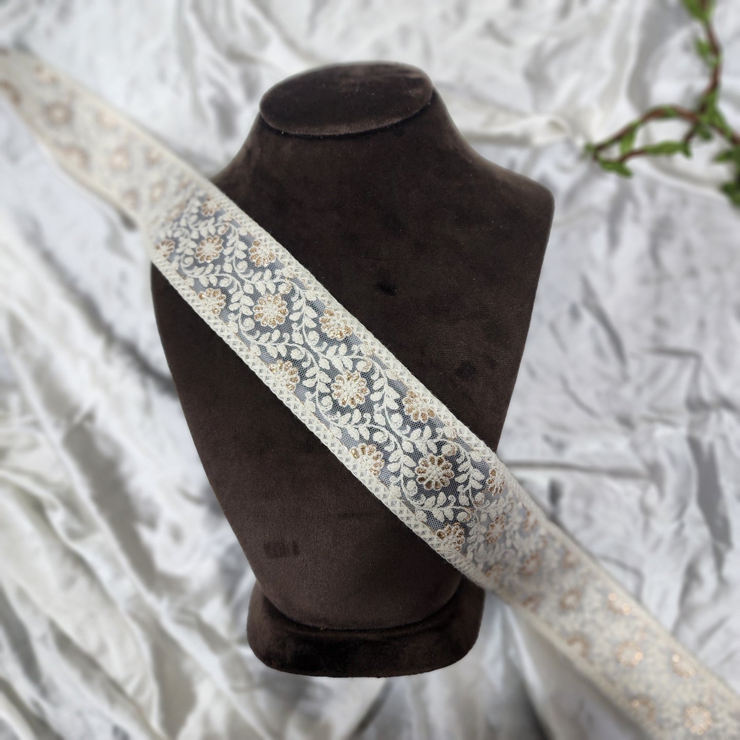 Lucknowi Handcrafted Floral Lace Trim