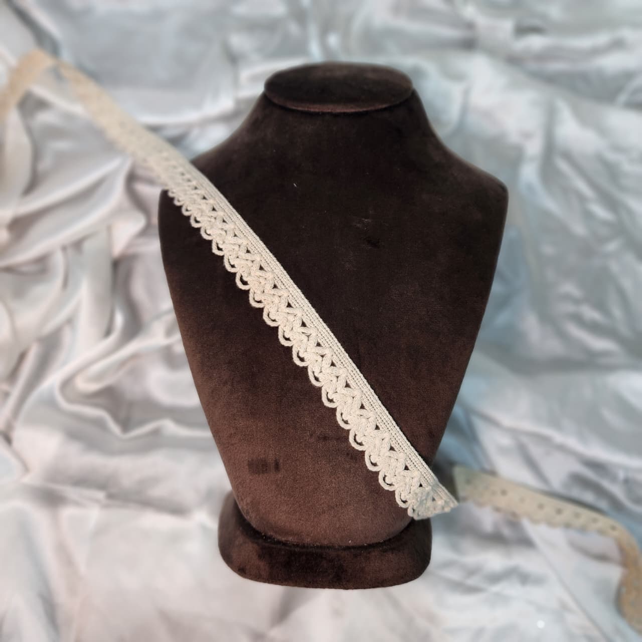 Off White Color Cotton Dyeable Lace Trim