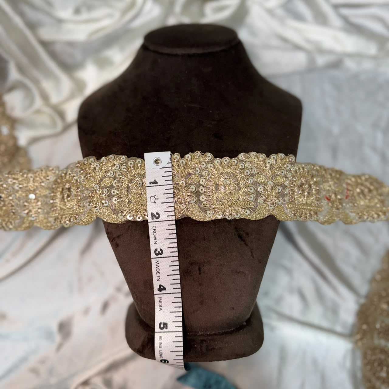 Luxury Floral Motif Machine work Border Lace