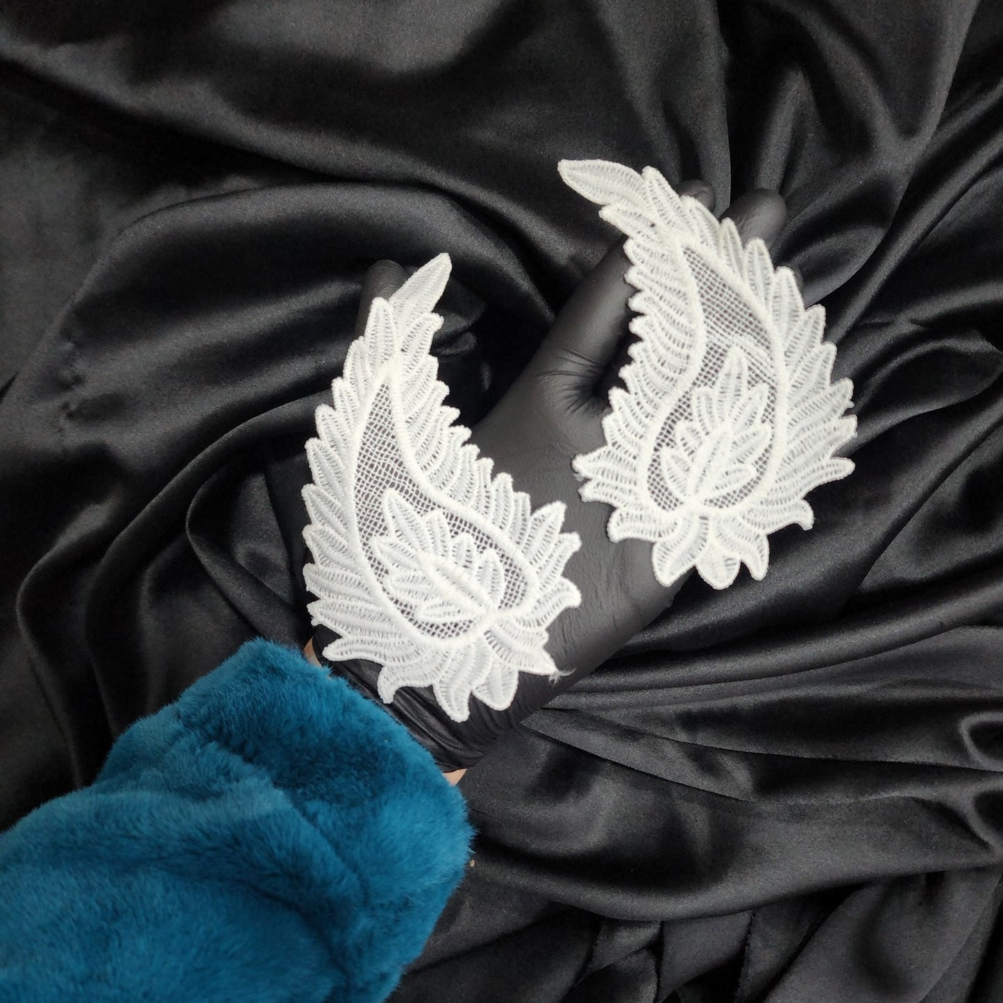 White Color Ambi Shape Patch 4 pieces
