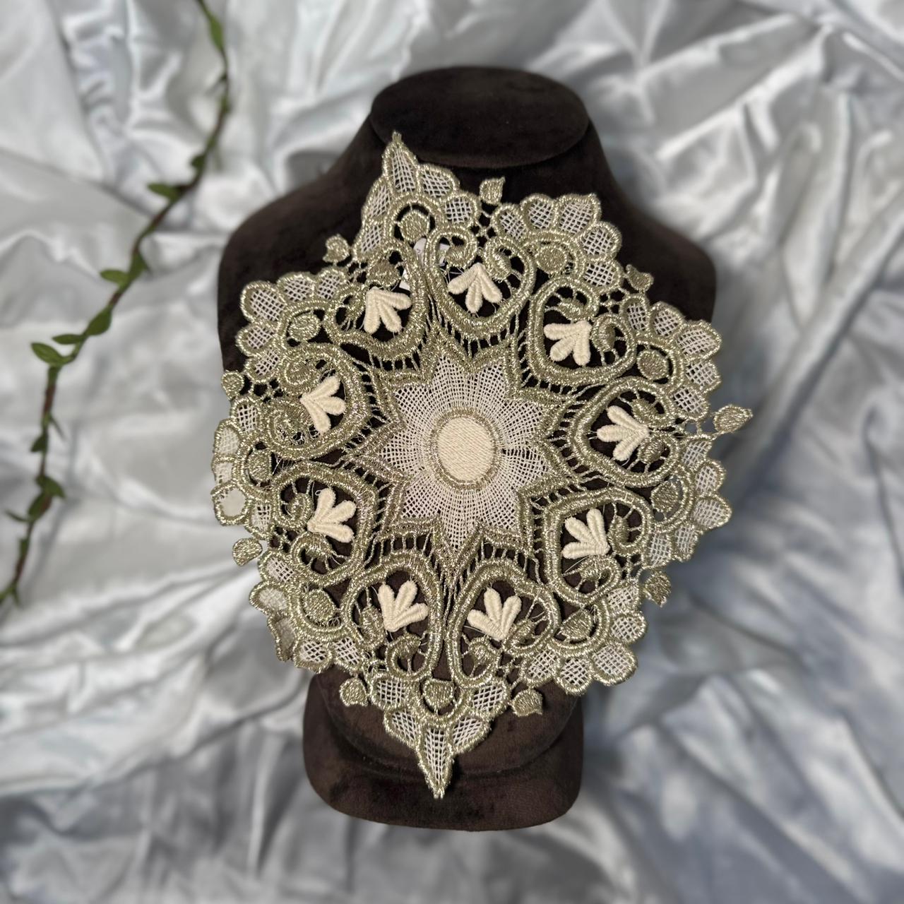 Water Gold color Floral Round Cotton and Zari Patch