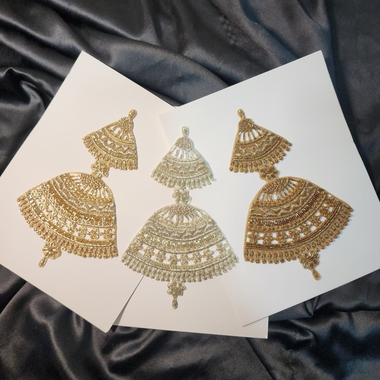 Elegant Handcrafted Zardozi Hanging Tassel Patch (1 Piece)