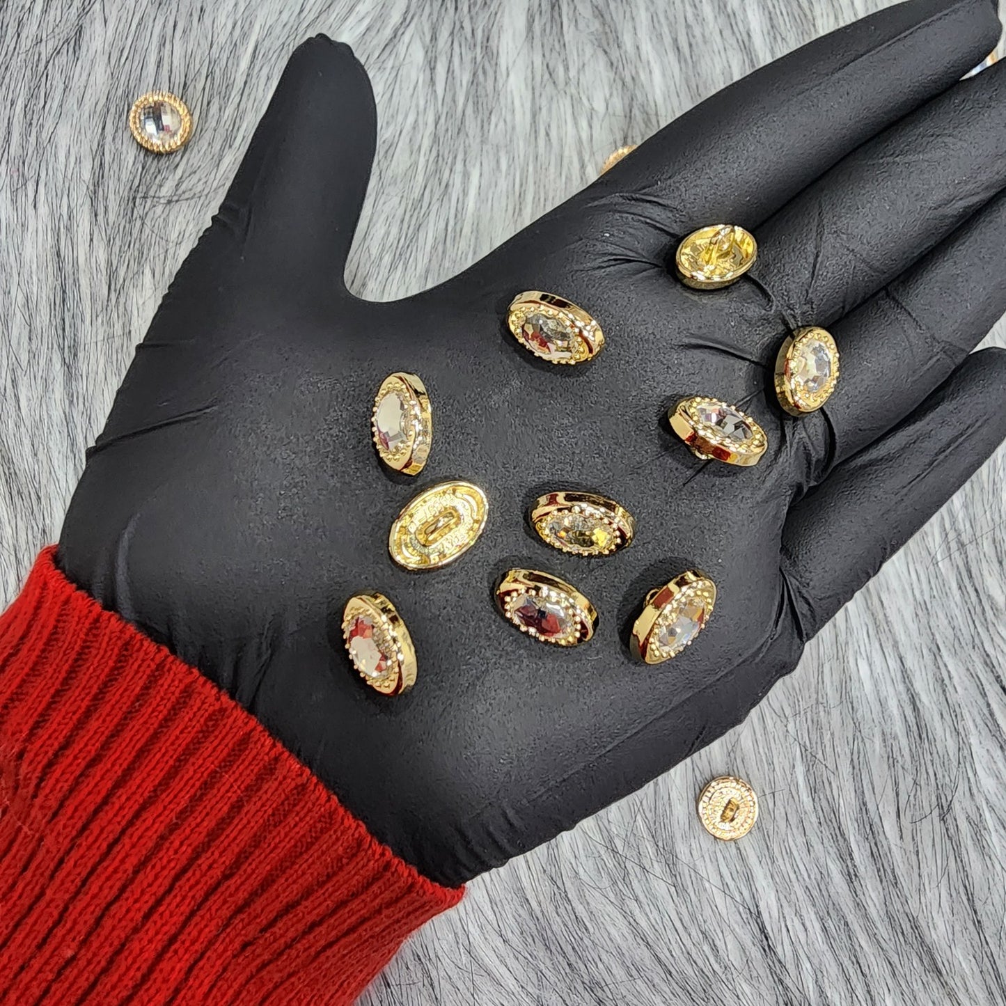 Oval Shaped fancy shirt button with center stone (10 Pieces)