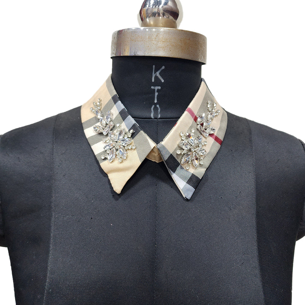 Skin color Fancy Stonework collar with back button