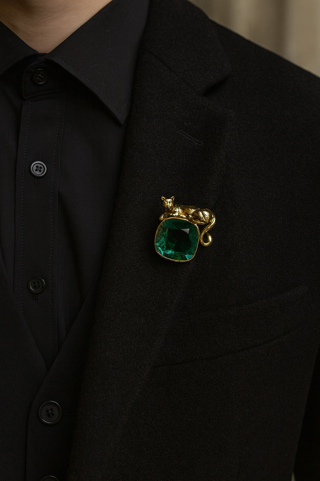 Fancy Cat Design Brooch with Stonework