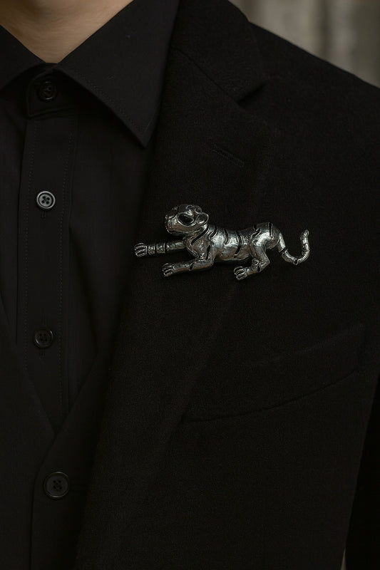 Silver color Leopard Shaped Brooch