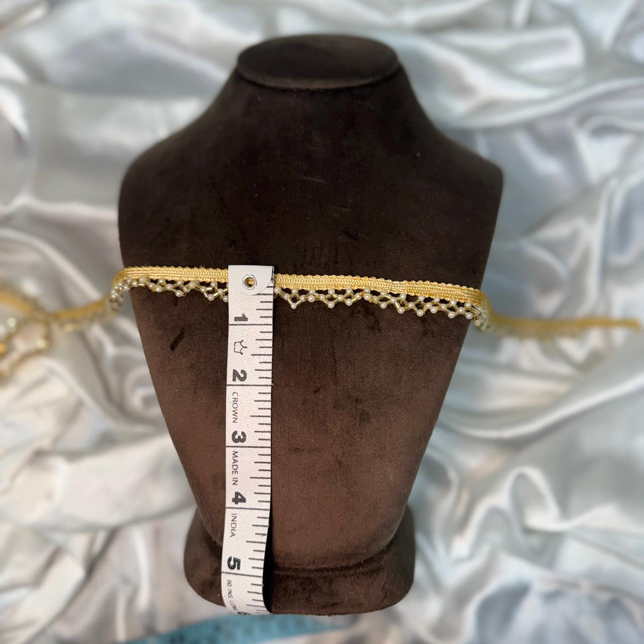 Traditional Gold Pearl Drop Lace Border