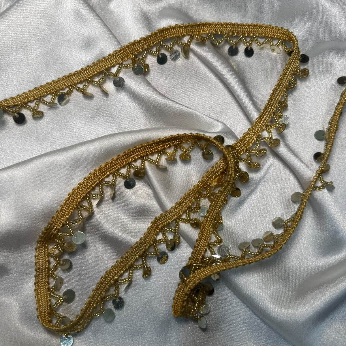 Decorative Ethnic Metallic Pearl Drop Lace