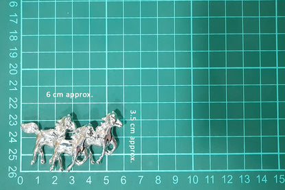 Silver Horse Designer Brooch/Lapel Pin Package of 1 piece