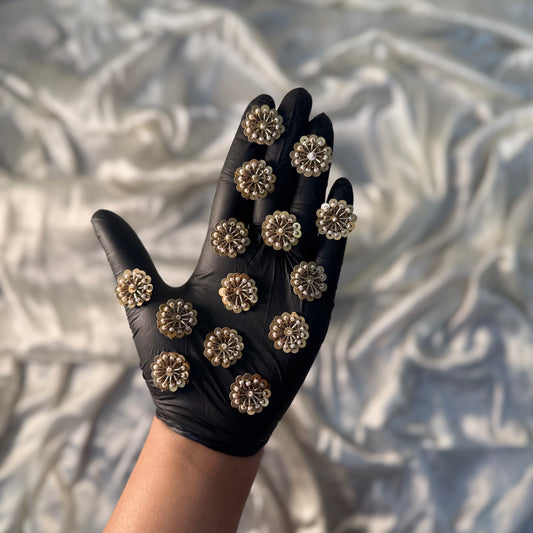 Pack of 20 Pcs Flower Shape Small Butti Patches