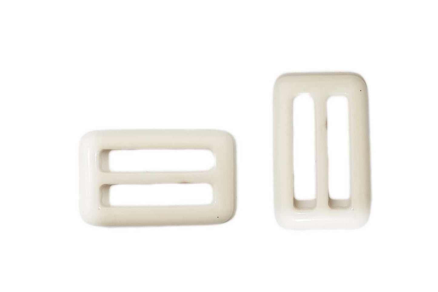 White color Plastic Buckles Set of 4 Pcs
