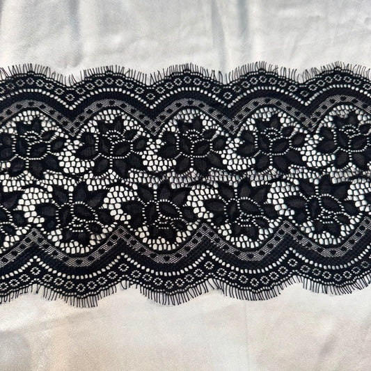 Elegant Black Floral Chantilly Lace