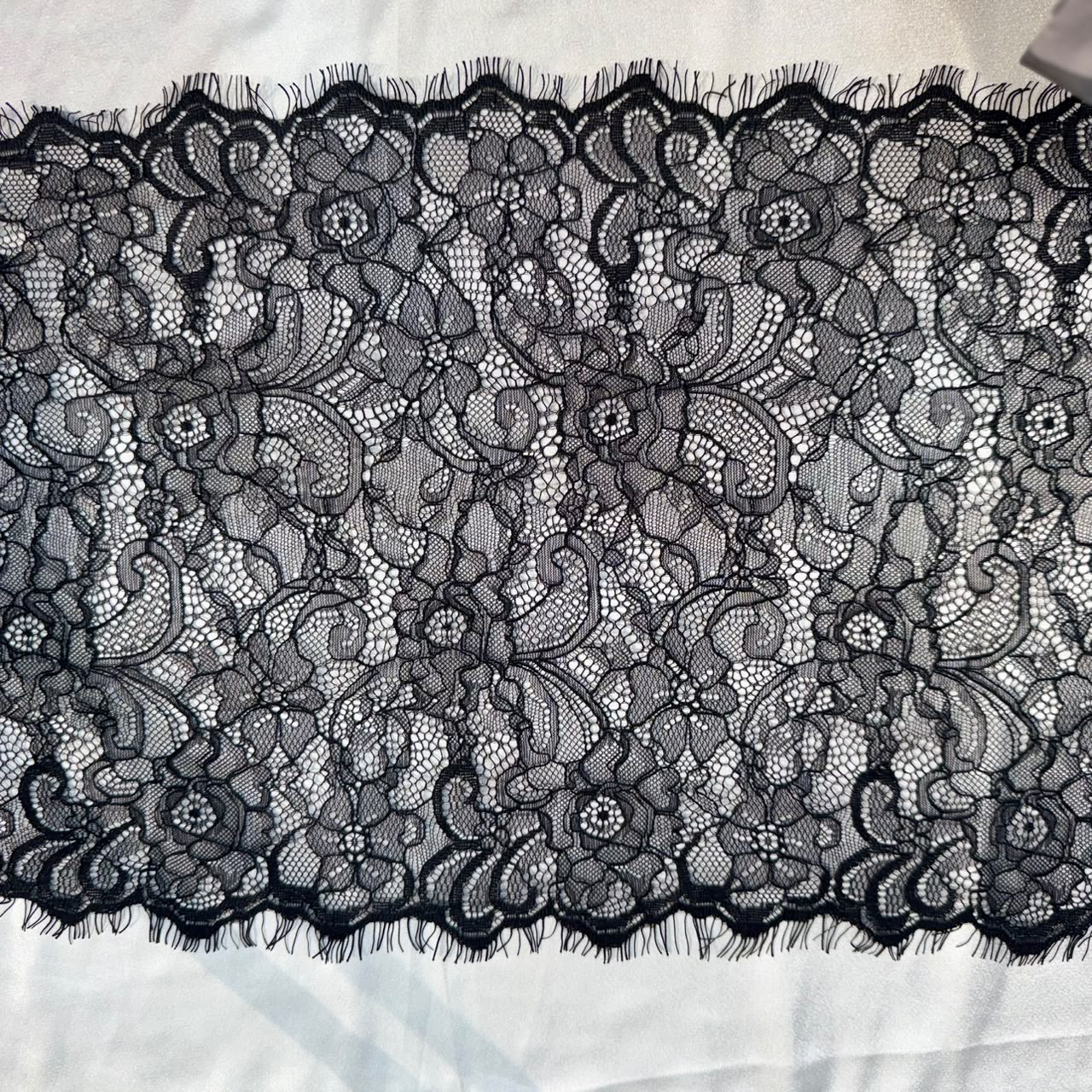 Premium Black Chantilly Decorative Lace Border