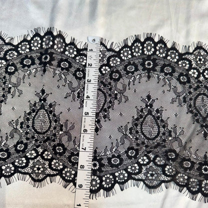 Elegant Black Floral Chantilly Lace border