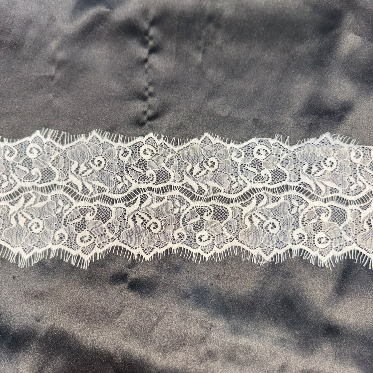 Designer Soft White Chantilly Lace Border Trim