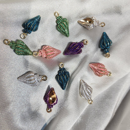 Shell Shaped Fancy Charms 5 Pieces