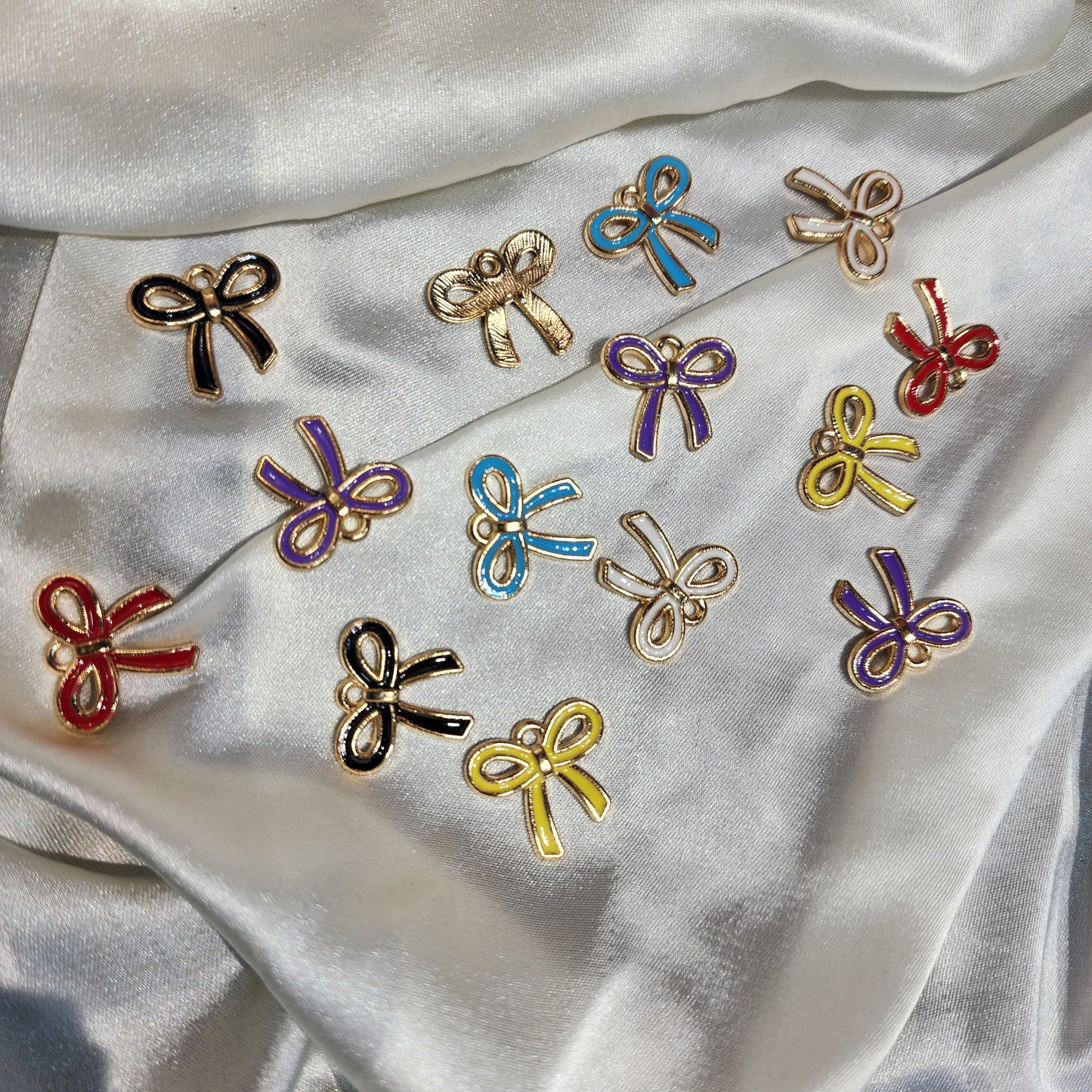 Bow Shaped Fancy Charms 5 Pieces
