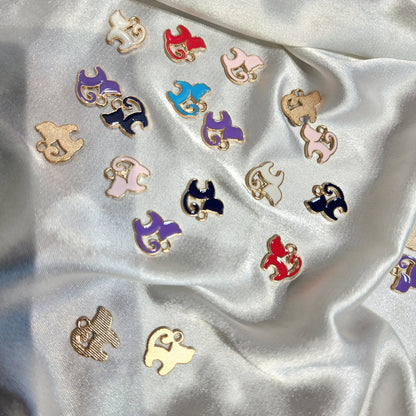 Cat Shaped Fancy Charms 5 Pieces