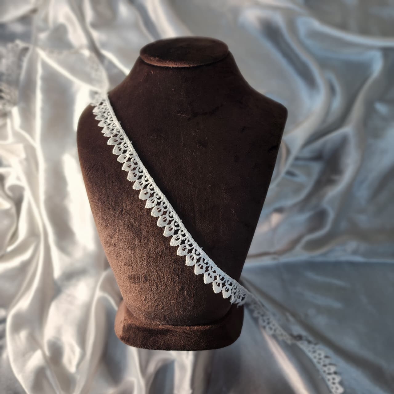White Color Cotton Decorative Lace Trim