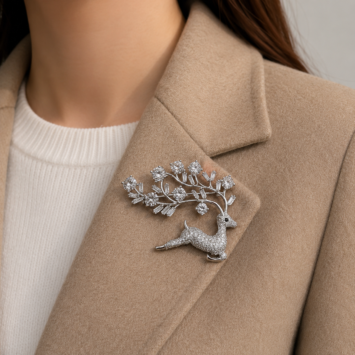 Silver-Tone Deer with Crystal Antlers Brooch (1 Piece)