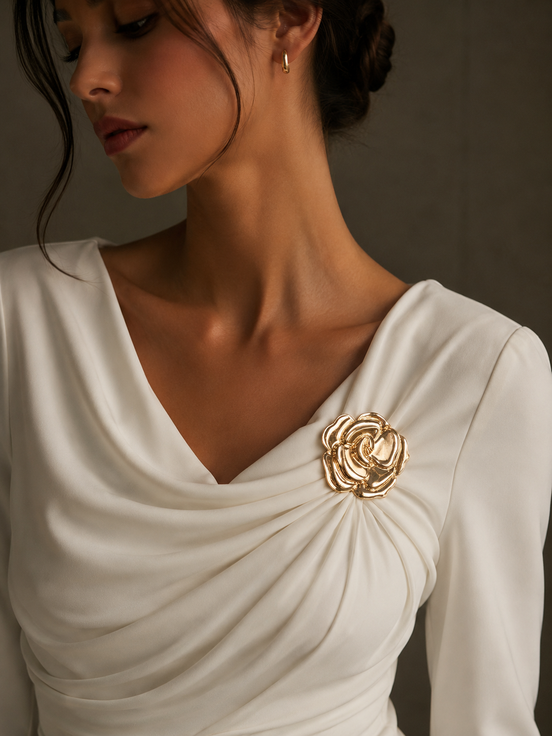 Rose gold color flower Brooch Pin