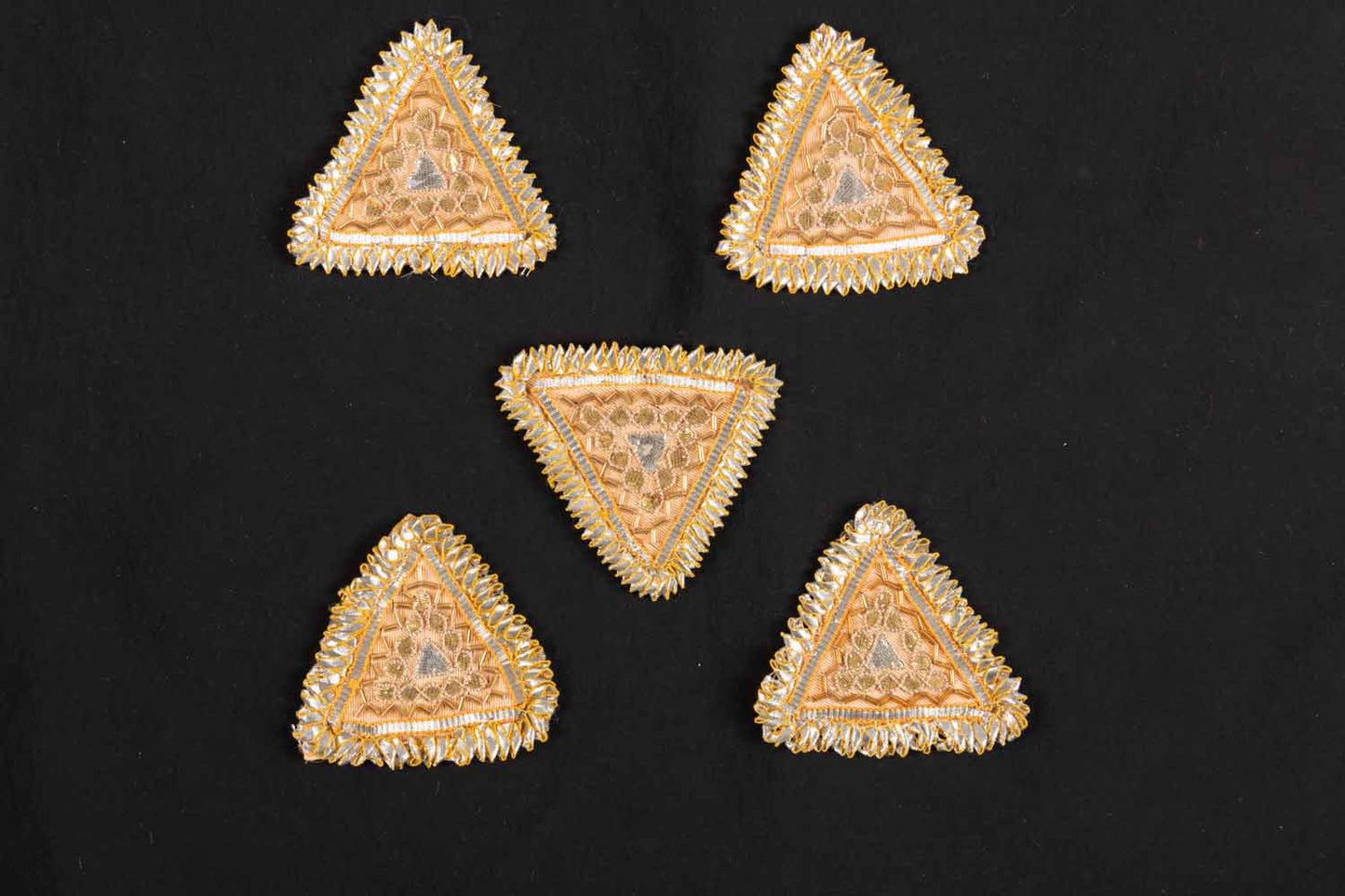 Set of 5 Pieces Triangle shape Gota Patti Patch