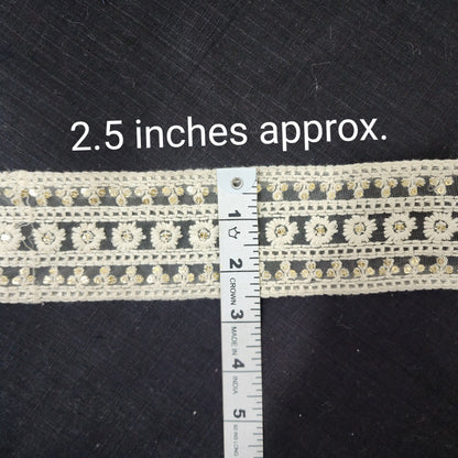 Off white color Dyeable Lakhnavi Laces in net base