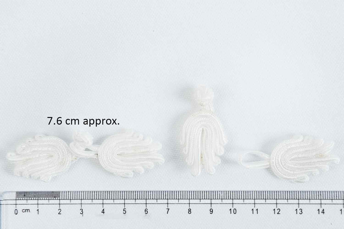 Traditional Chinese Frog Button with Five Loop Design