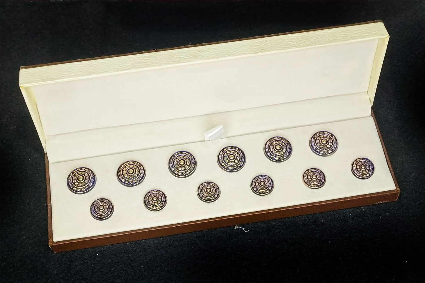 Blue Golden Color Round Shape Metal Coat Buttons