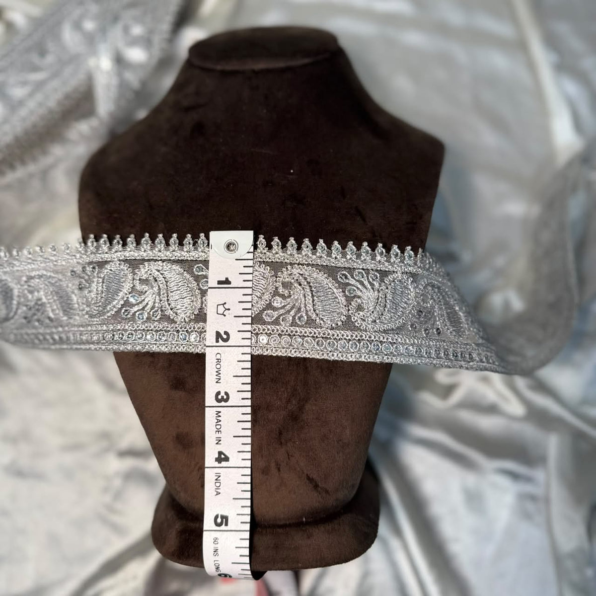 Royal Silver Threadwork Decorative Lace for Saree & Lehenga