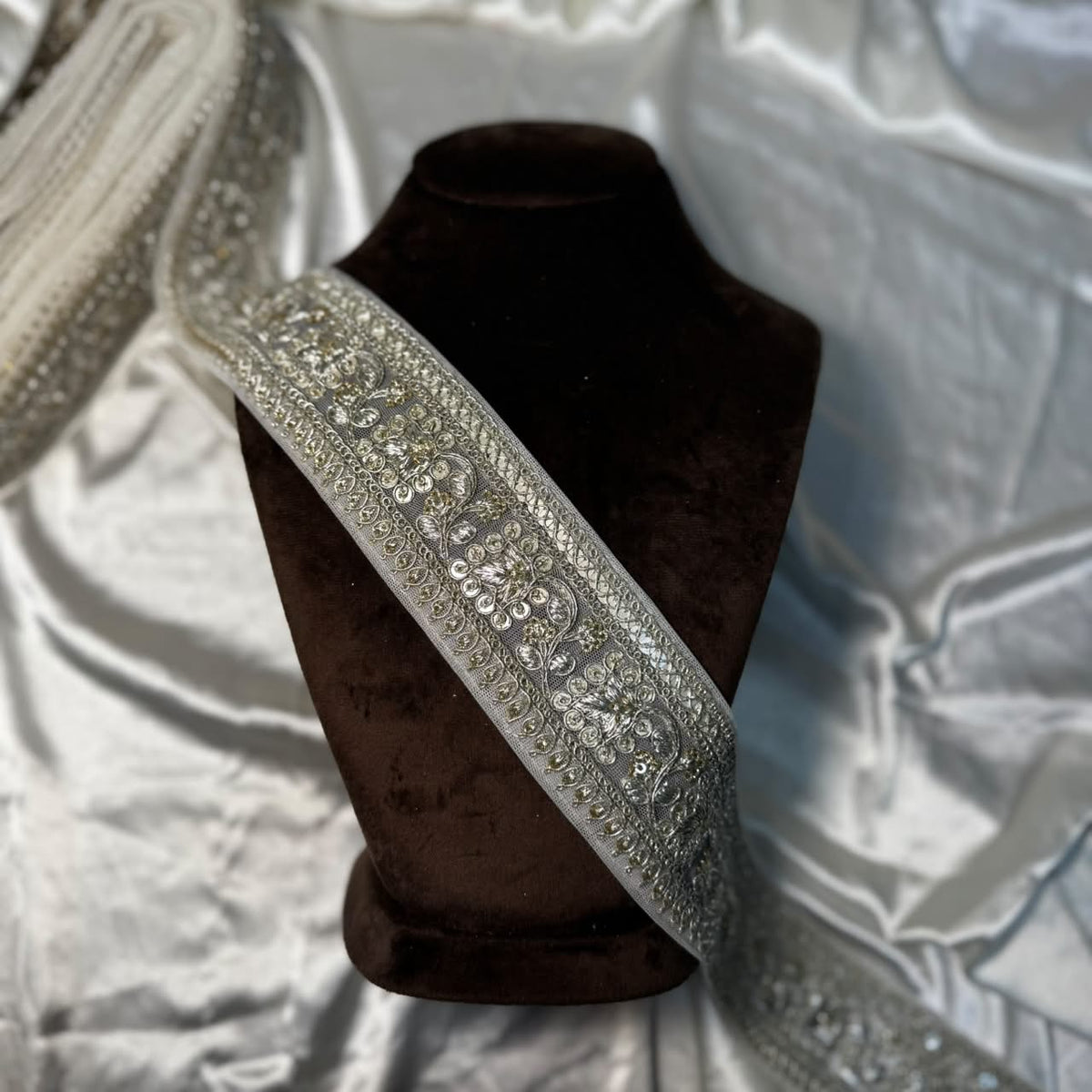 Traditional Zardozi Work Lace Trim for Bridal Dupatta
