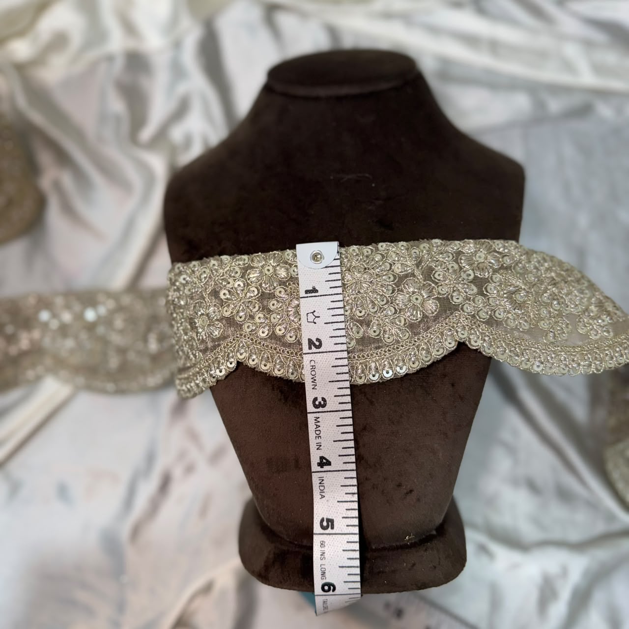 Festive Floral Decorative Machine Work Lace Border