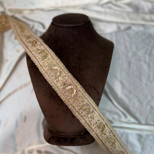 Elegant Ethnic Embroidery Lace boader