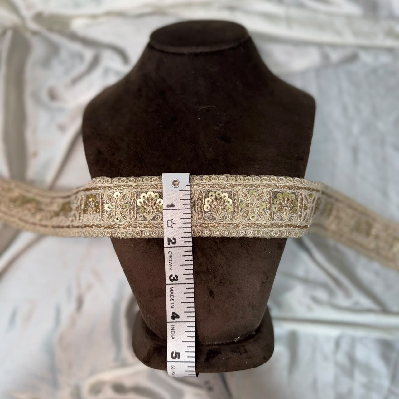 Elegant Ethnic Embroidery Lace boader