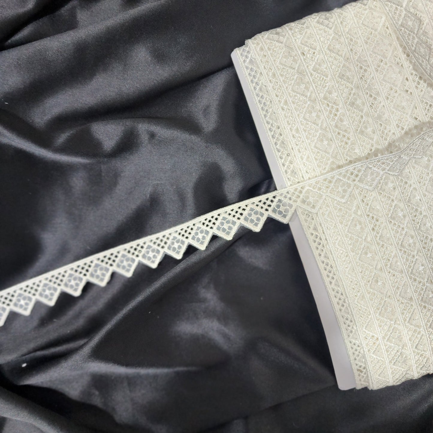Pack of 10 Yards Designer Organza base Lace