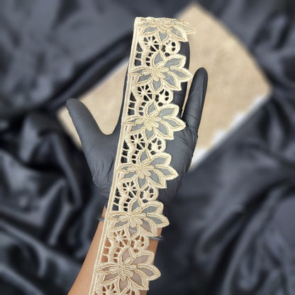 Pack of 19 Yards Floral Design Organza Lace