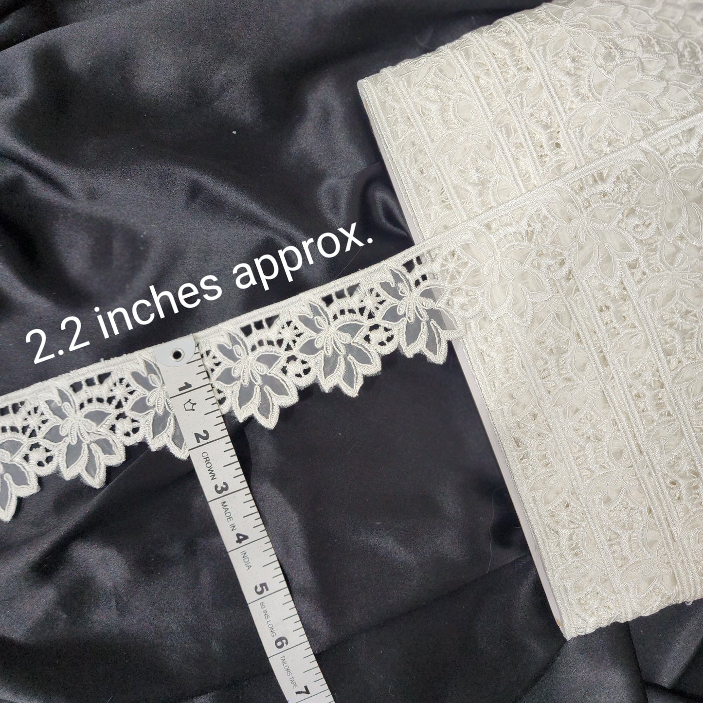 Pack of 19 Yards Floral Design Organza Lace