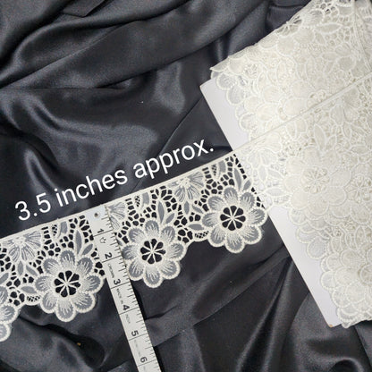 Pack of 10 Yards Floral Design Organza Lace