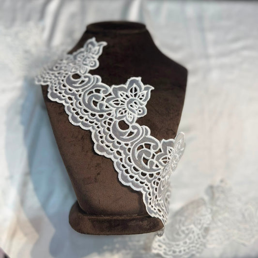 Classic White Floral Cutwork Lace Border