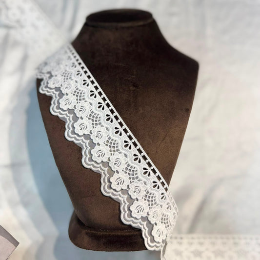 Beautiful White Floral Organza Lace Trim