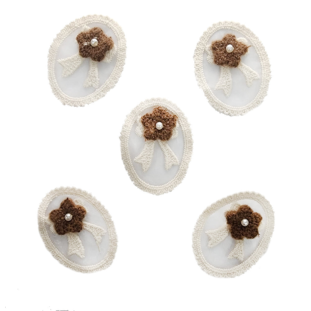 Elegant oval shape design in off-white shade 5 Pieces