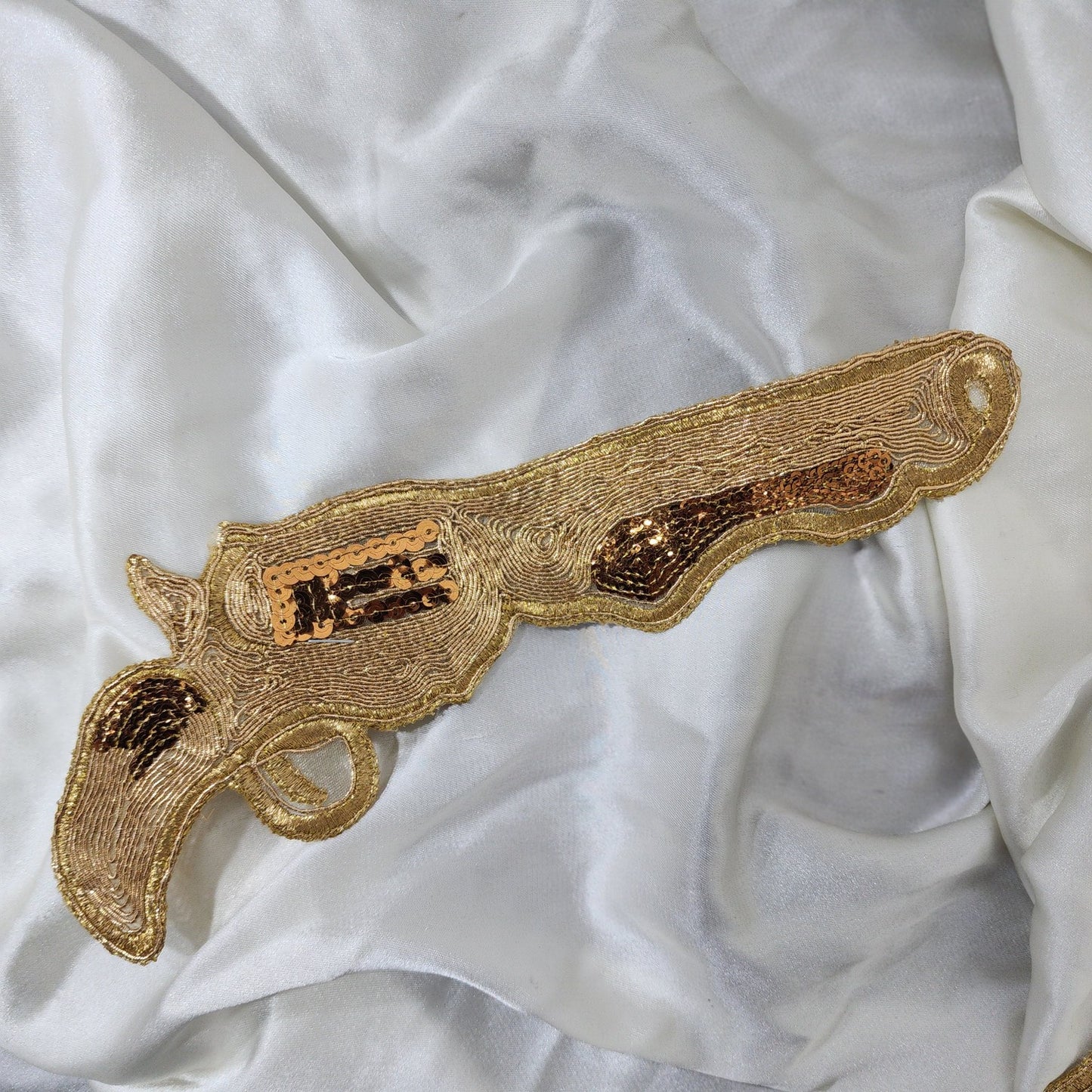 Golden color Zari work Gun shape Patch 1 Pair (2 Pcs)