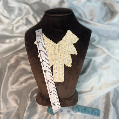 Dyeable Leaf Pattern Crochet Pocket Patch – Off White Brown