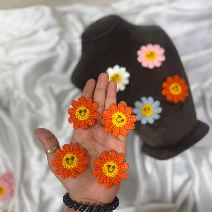 Cute Smiley Face Crochet Floweres for DIY Crafts & Accessories Patch (5 Pcs)