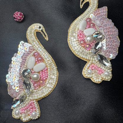 Twin Swan Embroidered Decorative Patches