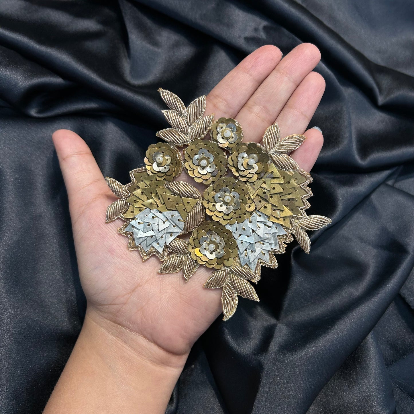Flower Design Handwork Patch 1 Piece