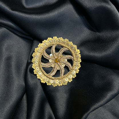 Round shaped handwork patch