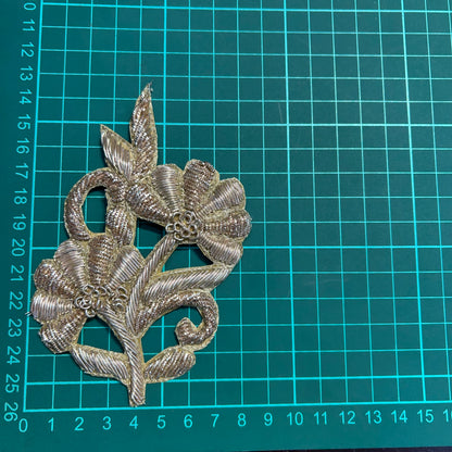 Rose Golden Handwork patch with flower design 1 Piece